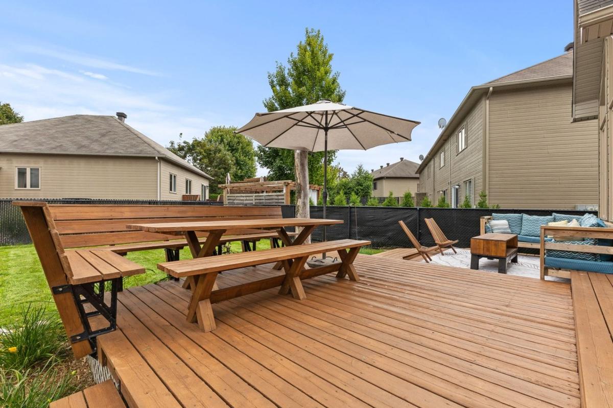 Grande terrasse arrière