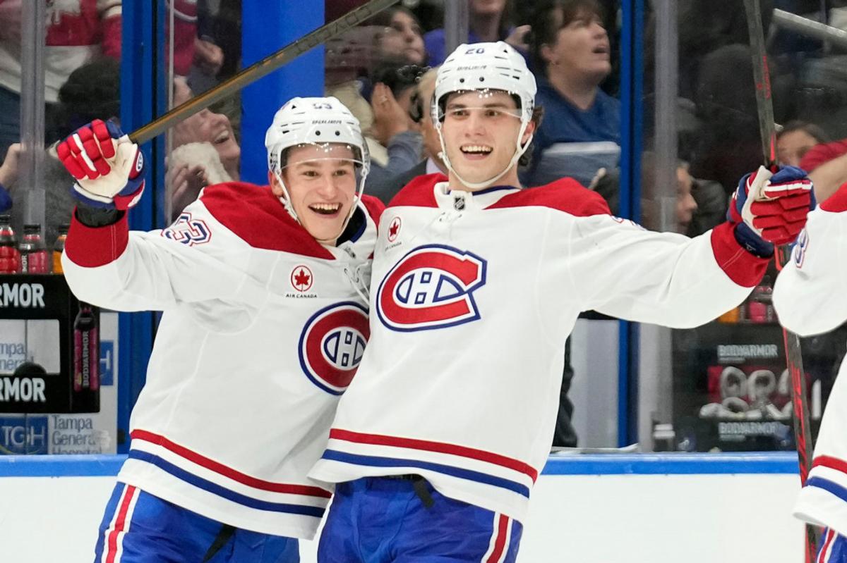 Ivan Demidov et Juraj Slafkovsky