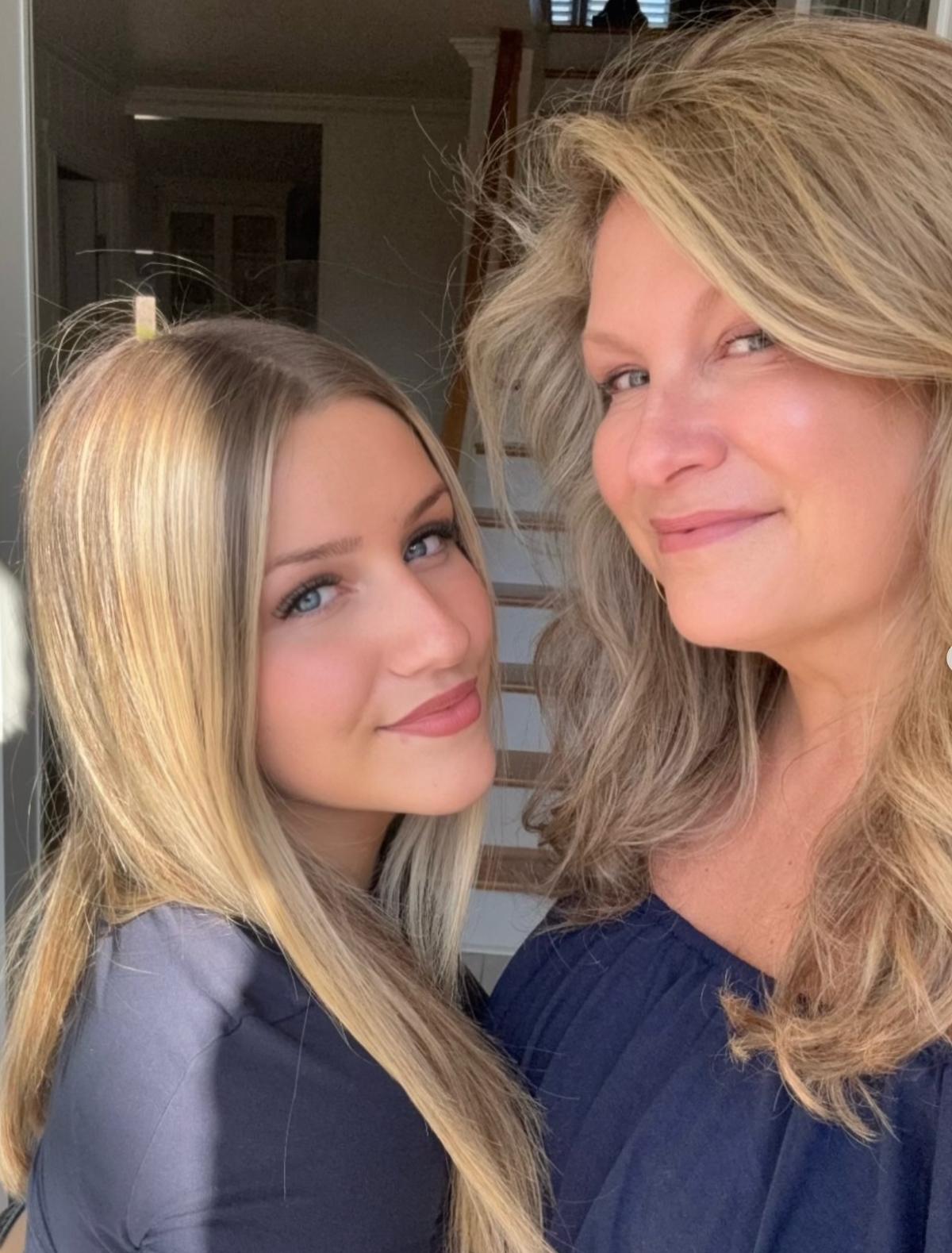 Saskia Thuot et sa fille