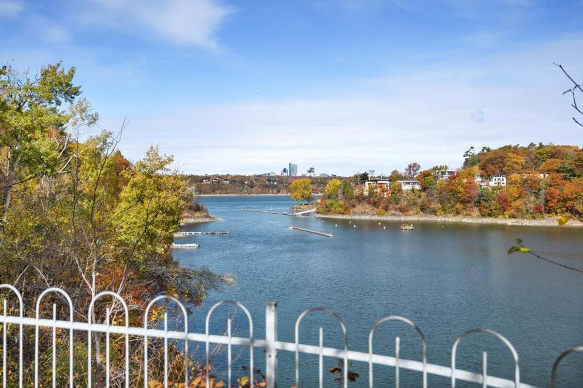 Lévis