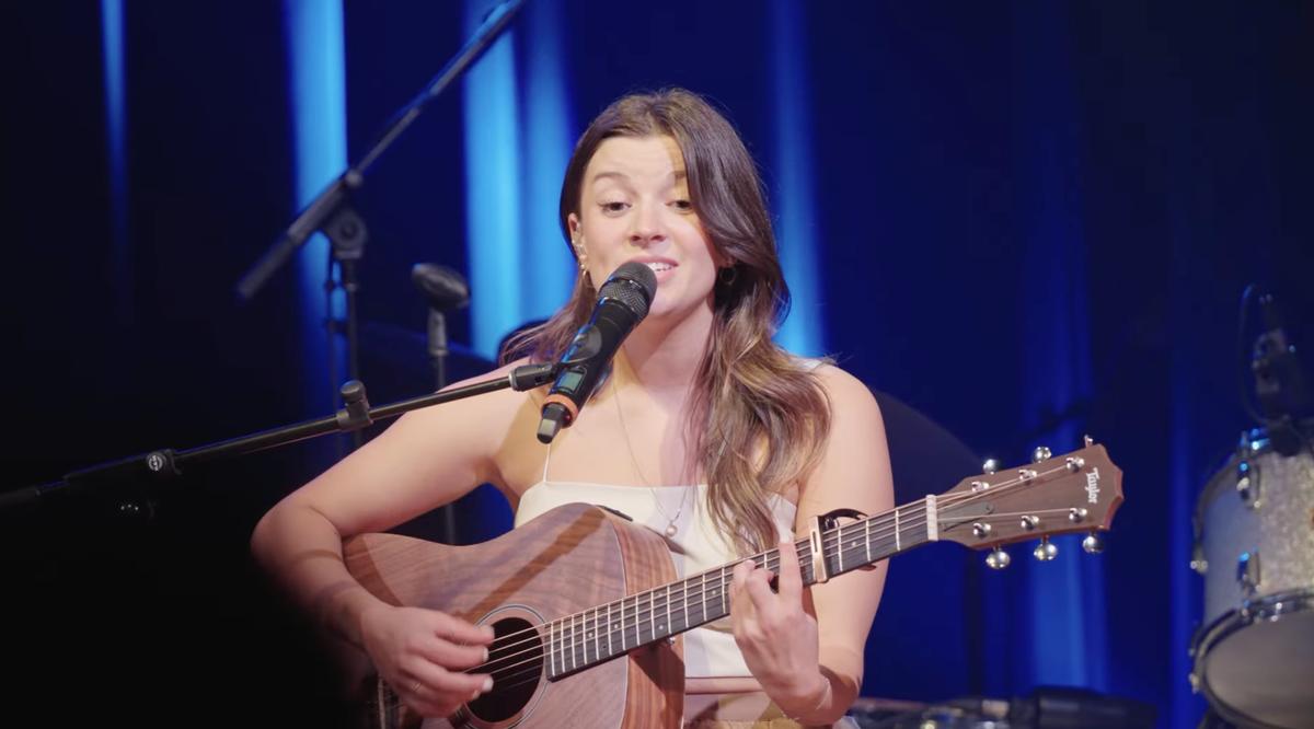 Audrey-Louise Beauséjour en spectacle