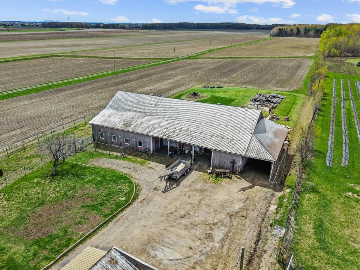 Autre vue des aménagements extérieurs