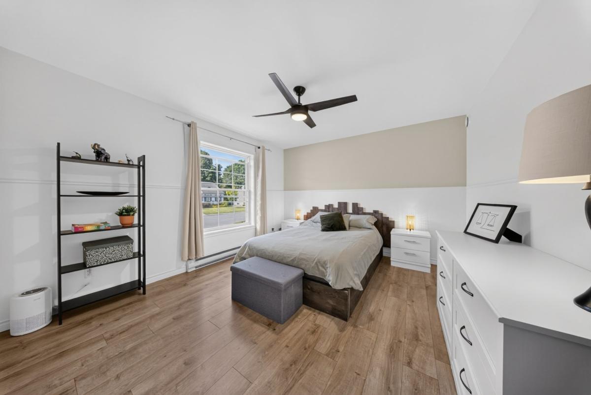 Chambre principale spacieuse