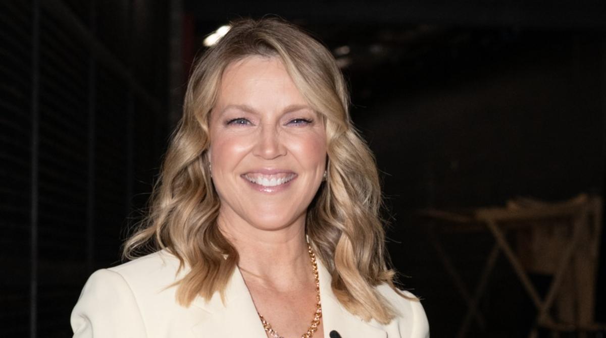 Julie Bélanger à Ça finit bien la semaine