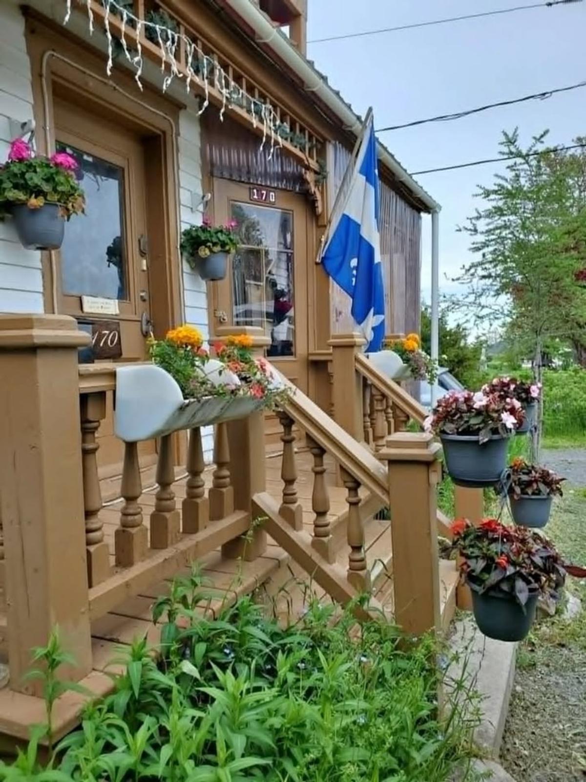 Vue extérieure de la propriété