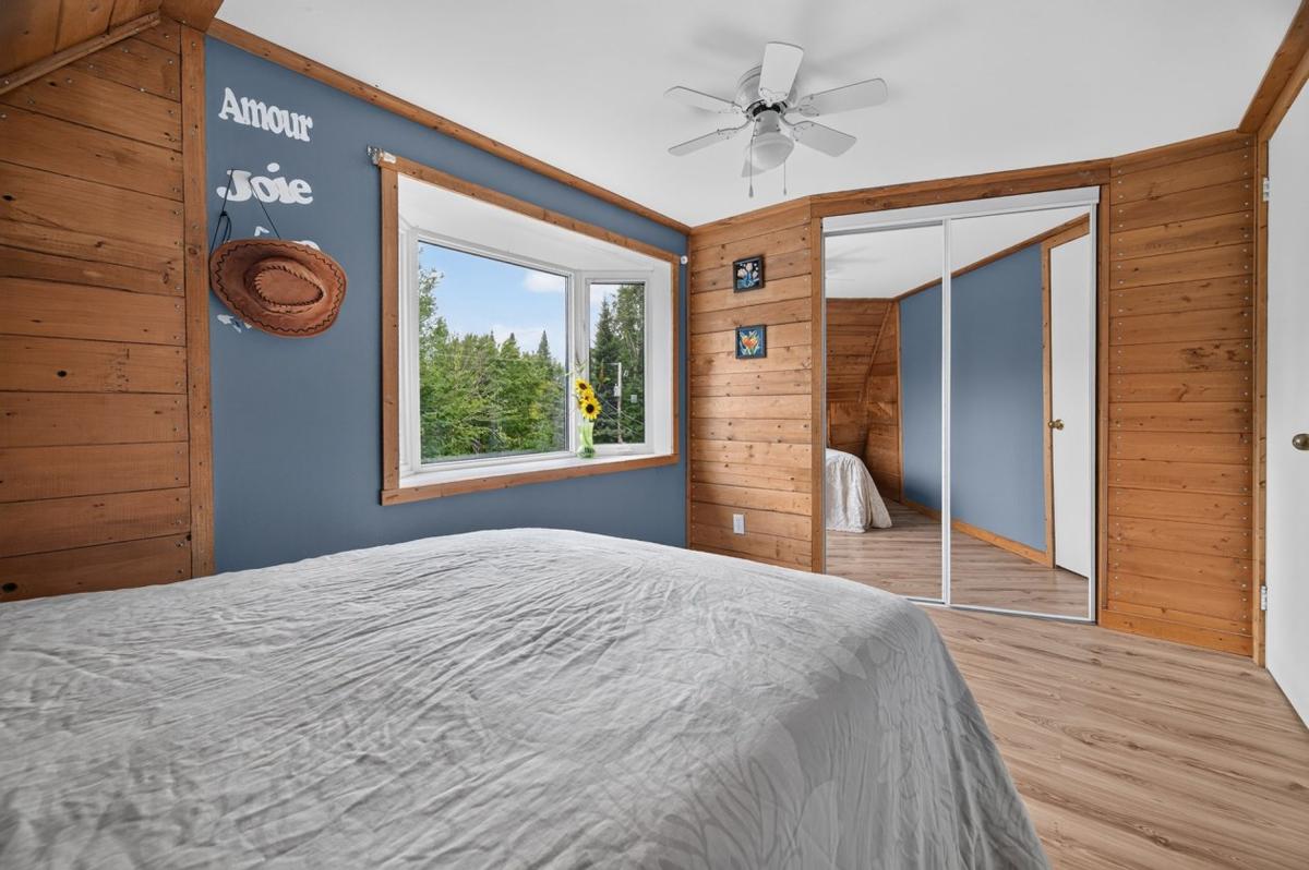 Détail de la première chambre