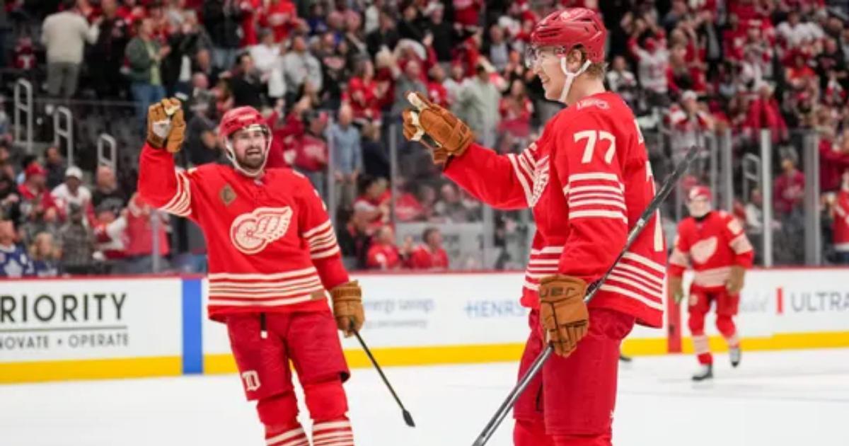 Dylan Larkin and Simon Edvinsson