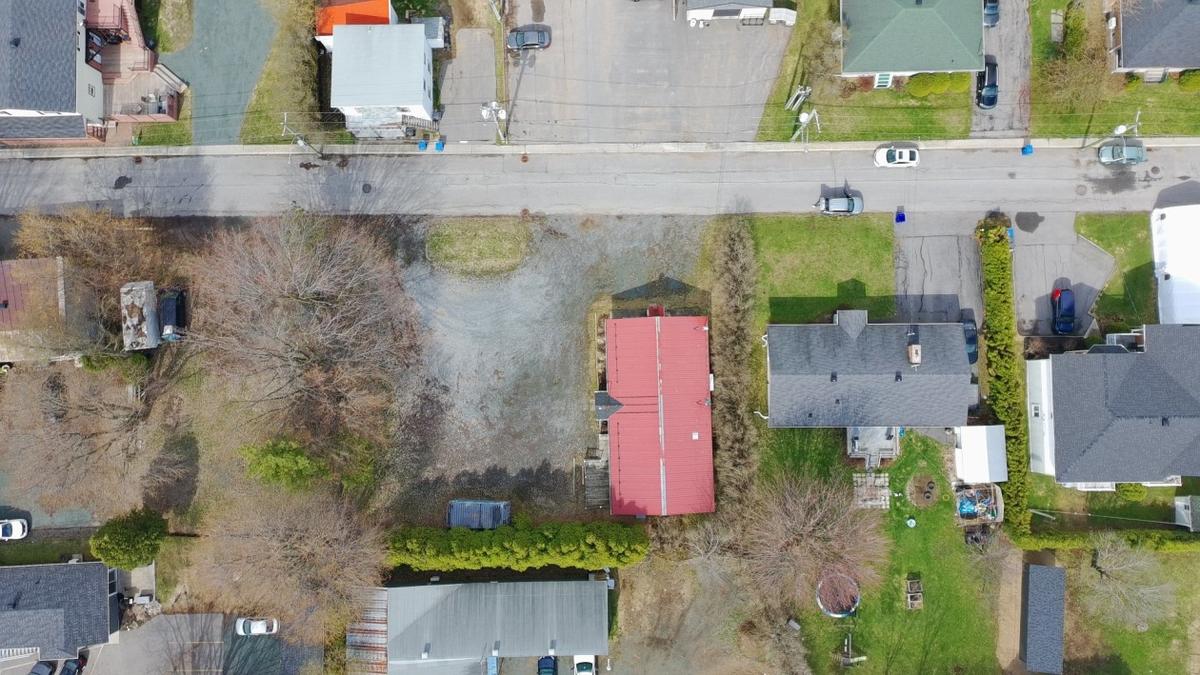 Détail de l'immeuble existant sur le site