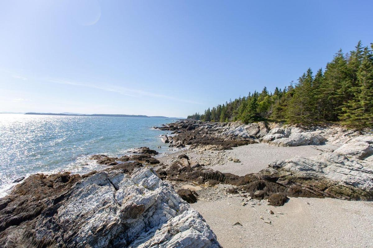 Sheephead Island