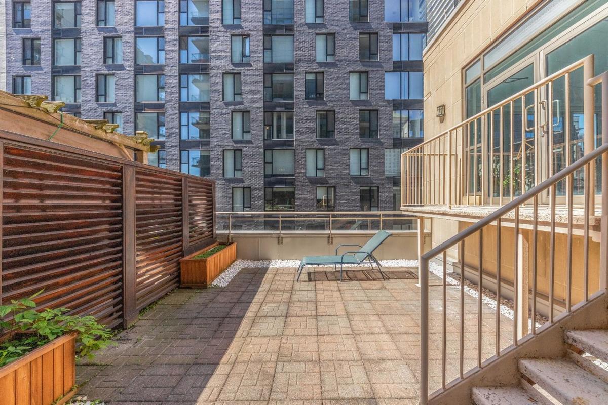 Terrasse commune sur le toit