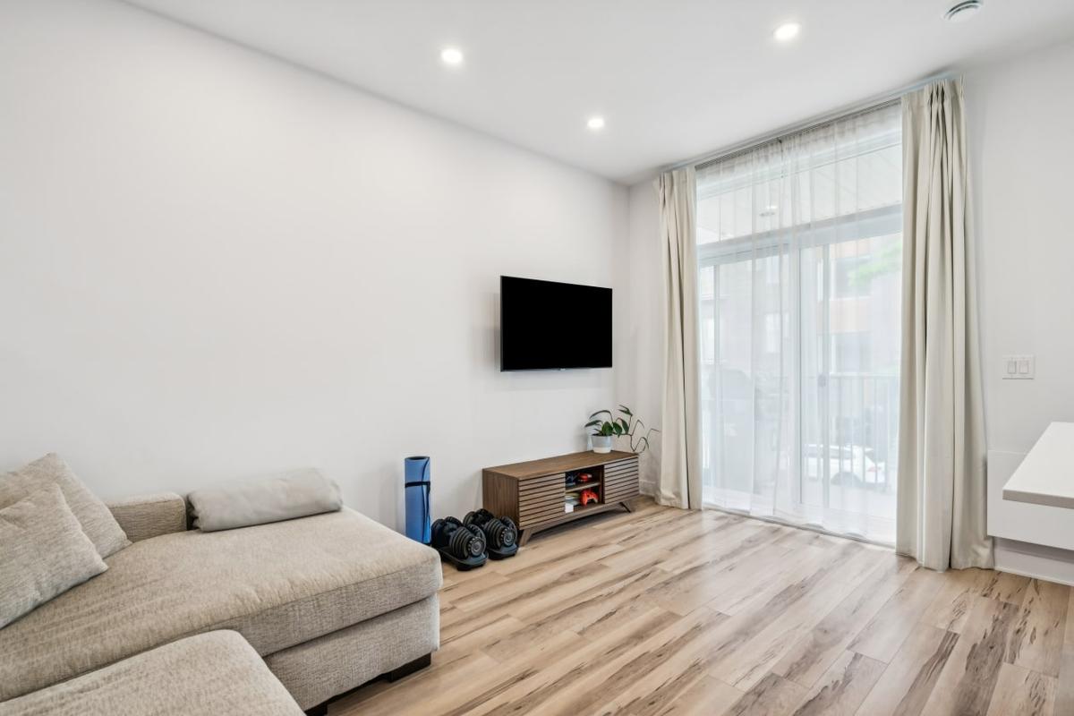 Salle de bain aux finitions modernes