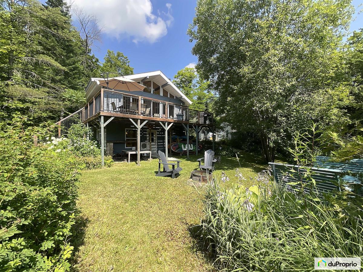 Guillaume Cyr vend son chalet à Austin