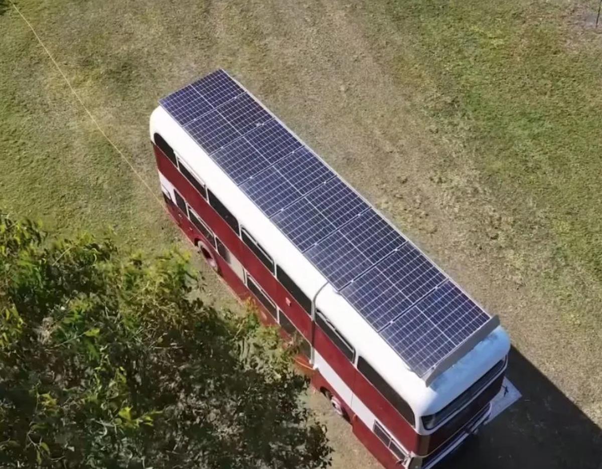 Bus