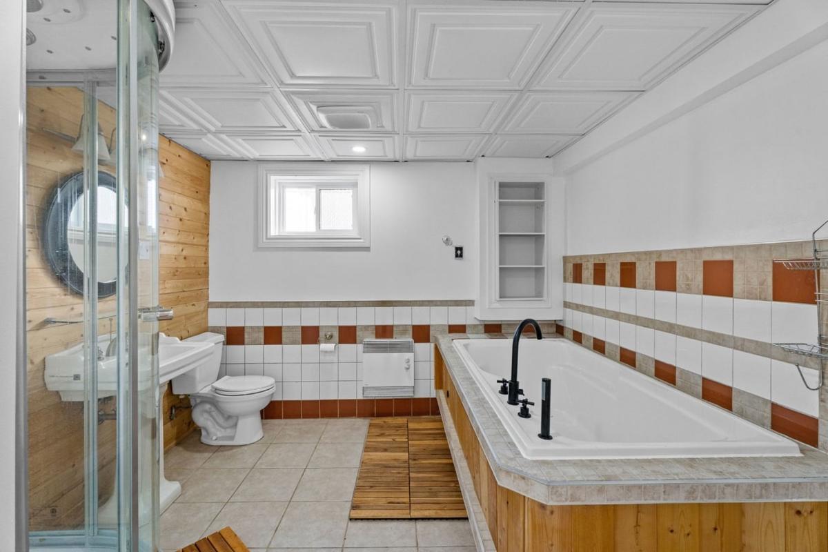 Salle de bain secondaire