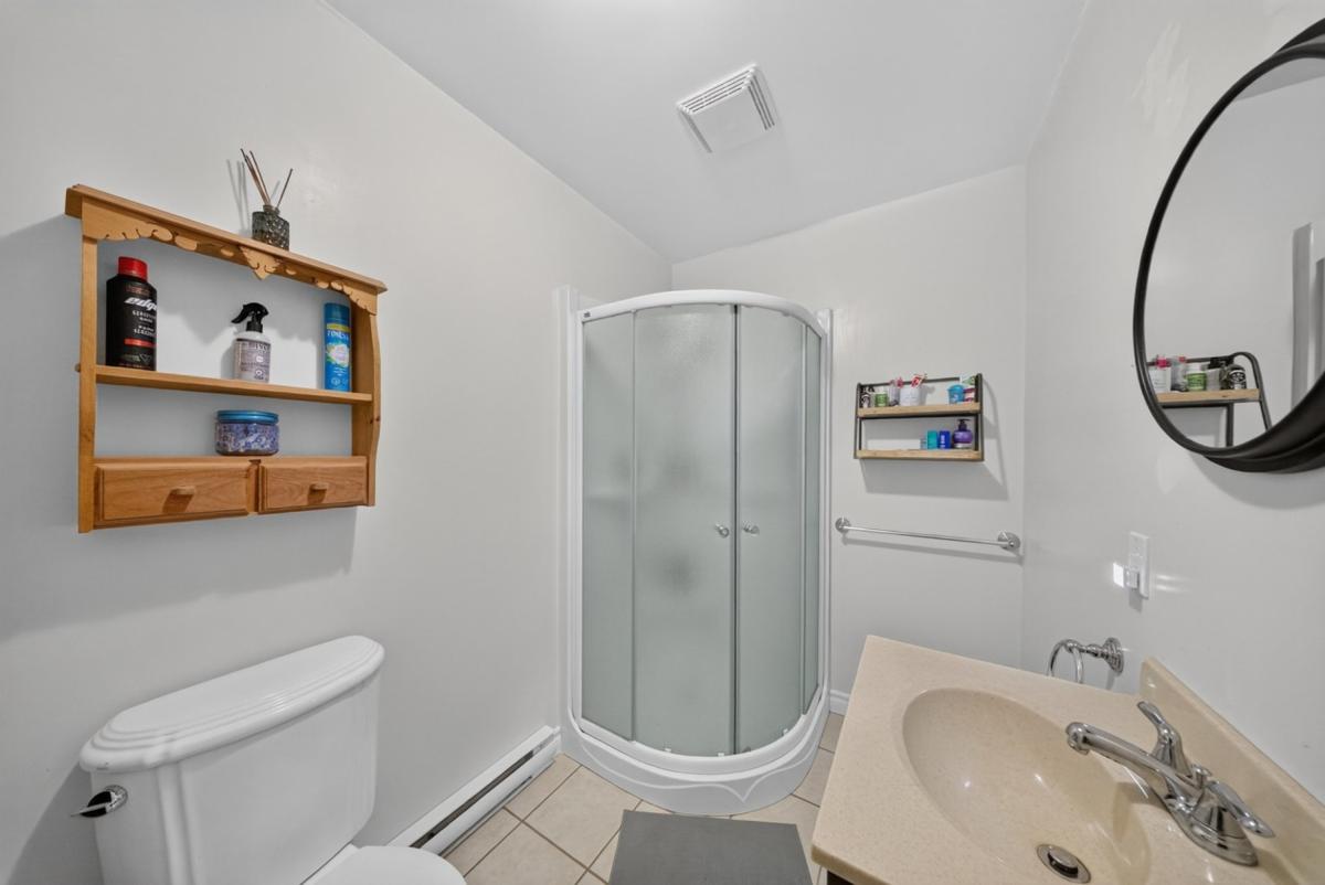 Salle de bain du niveau inférieur