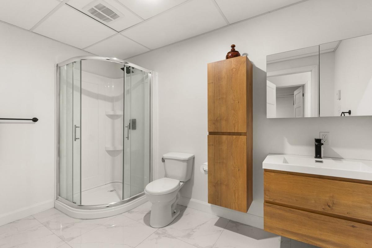 Deuxième salle de bain