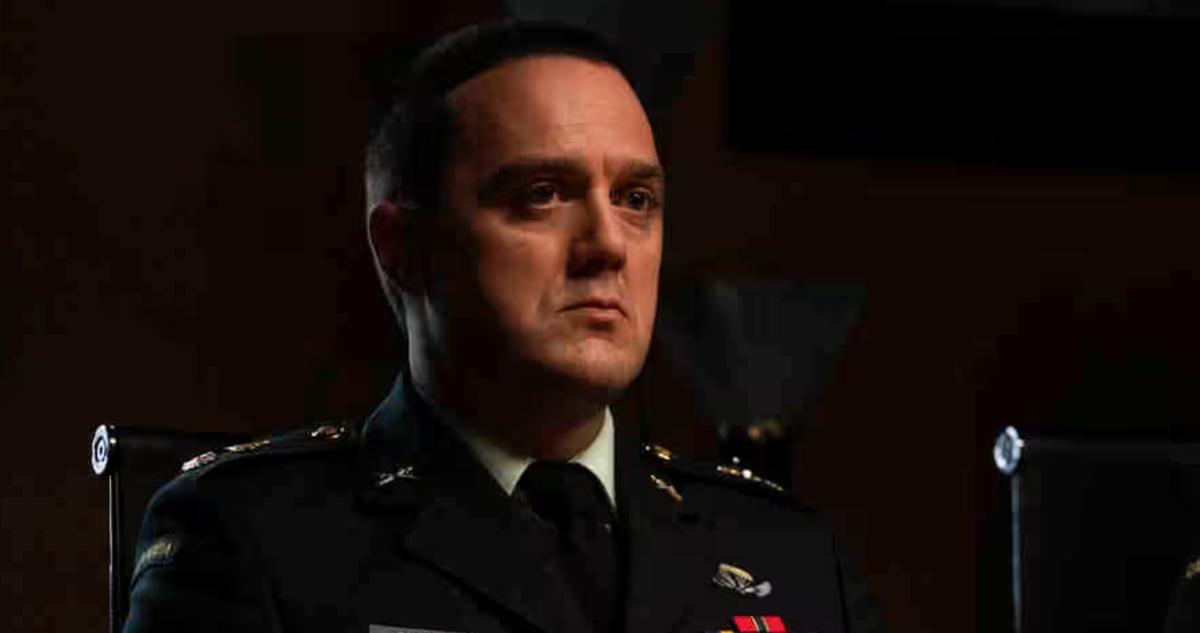 Vincent-Guillaume Otis dans Les Armes