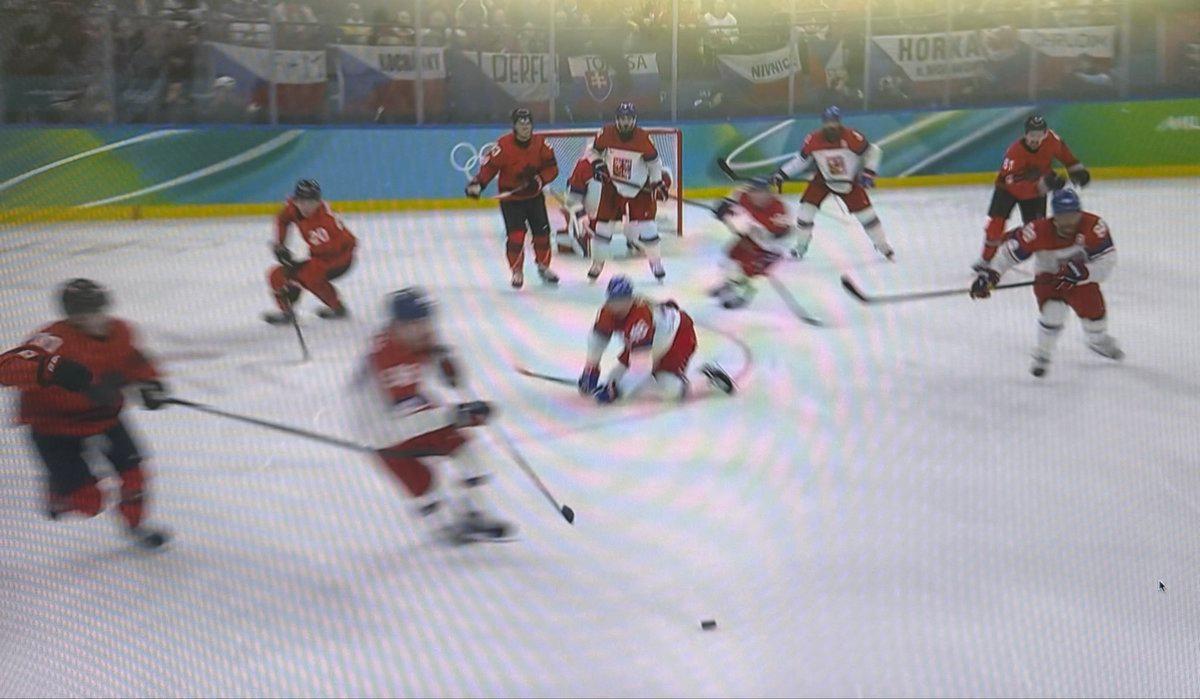 Missed call in Canada-Czechia quarterfinal. 