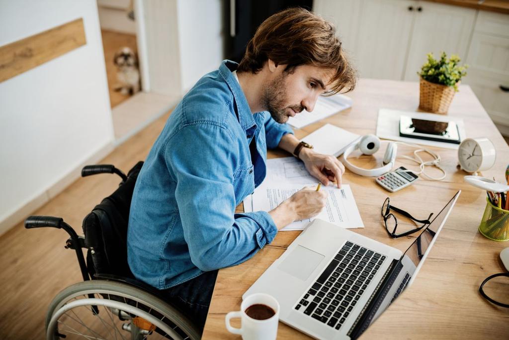 Drazen Zigic - Freepik, personne handicapée 