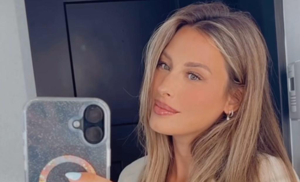 Alexandra De Simon