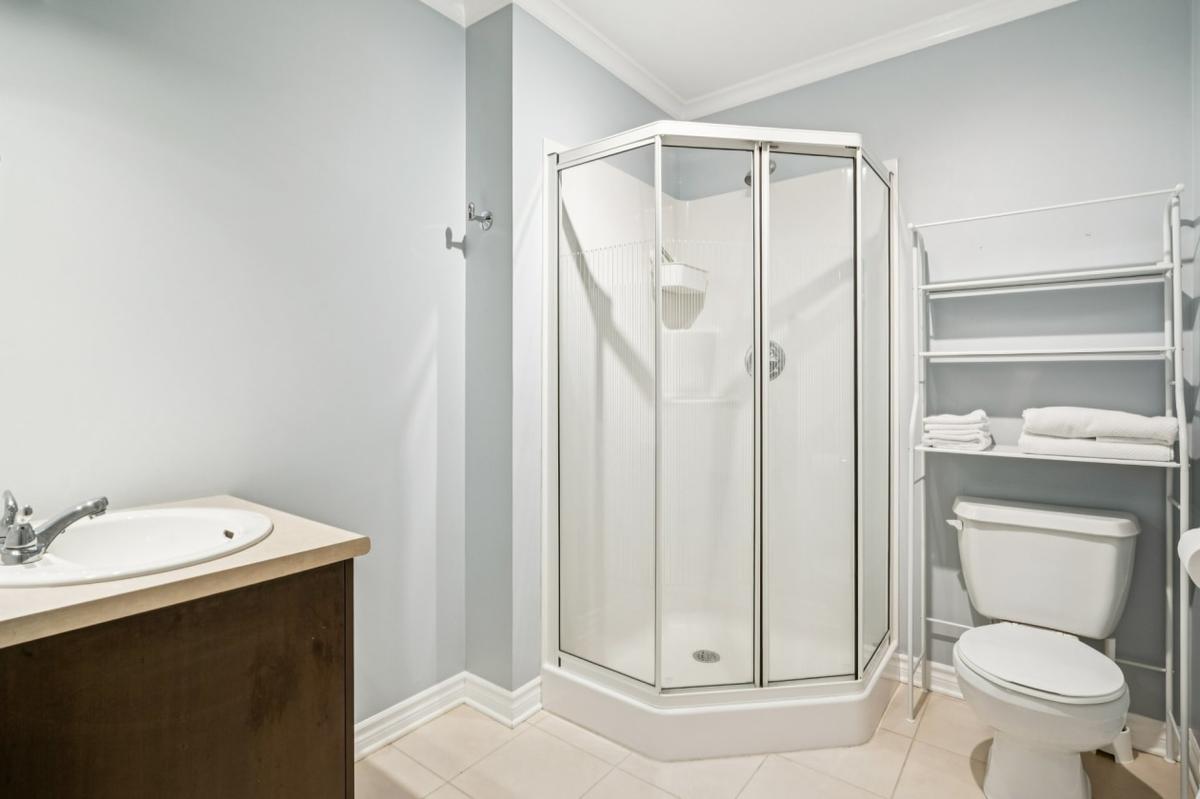 Salle de bain de l'étage