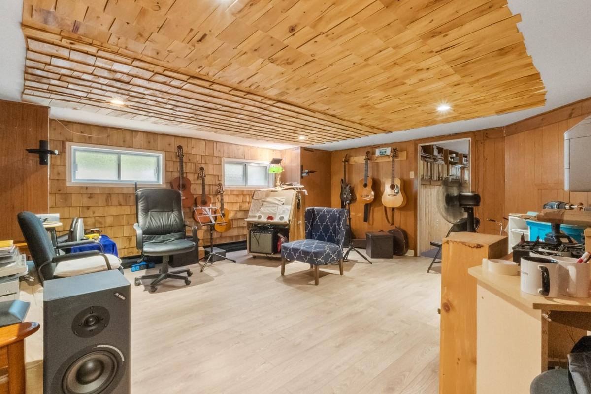 Salle familiale au sous-sol