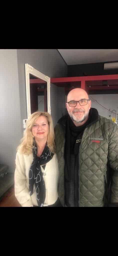 Sylvain Marcel avec une amie