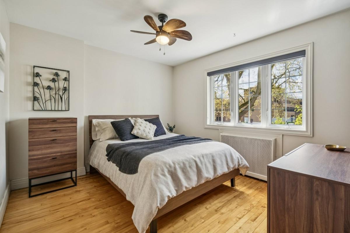 Chambre secondaire spacieuse