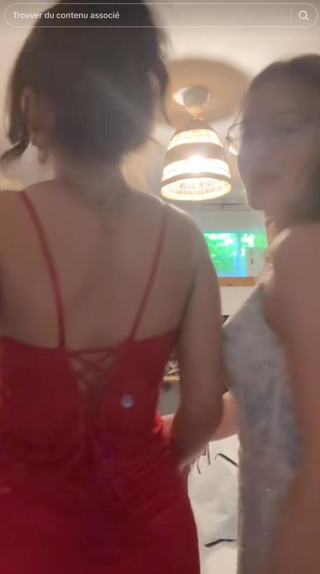 Mia Tinayre et sa copine Marie