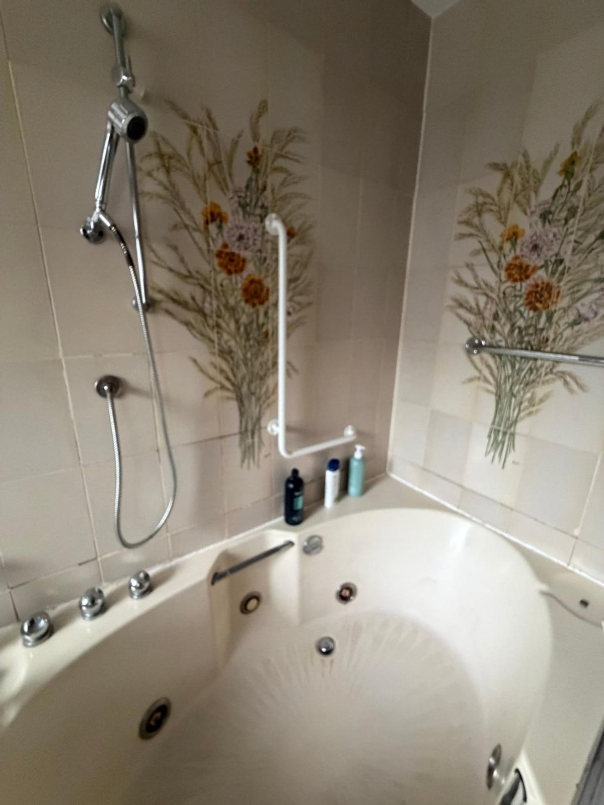 Autre vue de la salle de bain