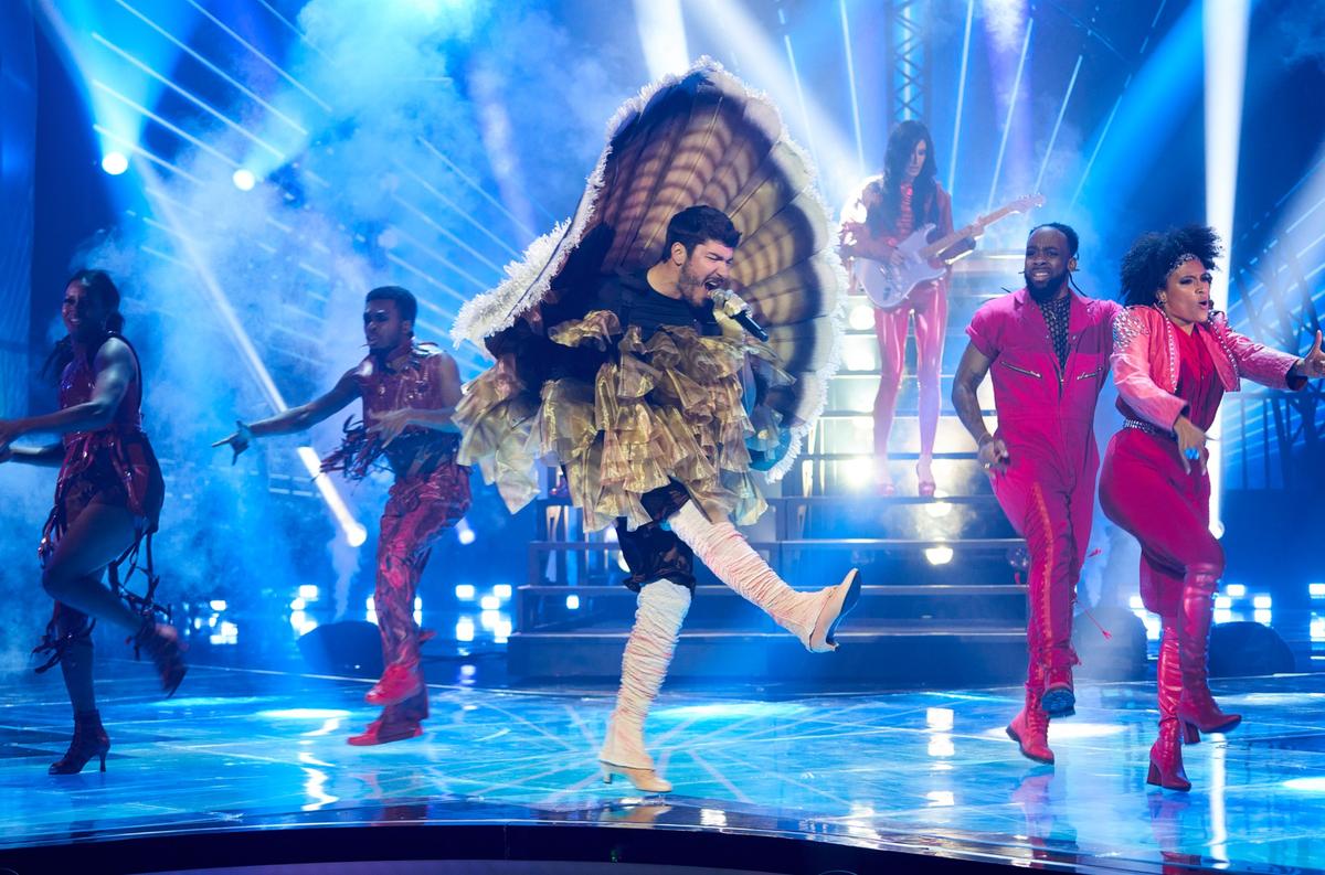 Jason Roy Léveillée à Chanteurs Masqués