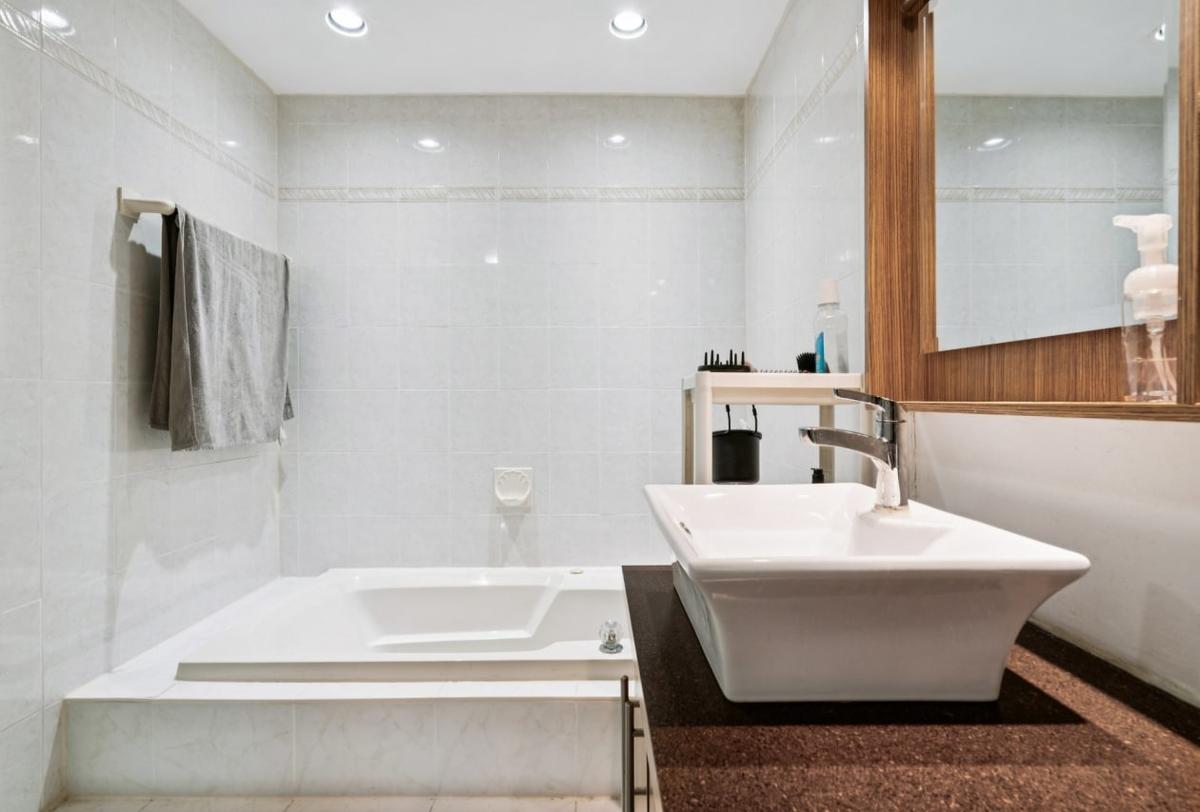 Détail de la salle de bain