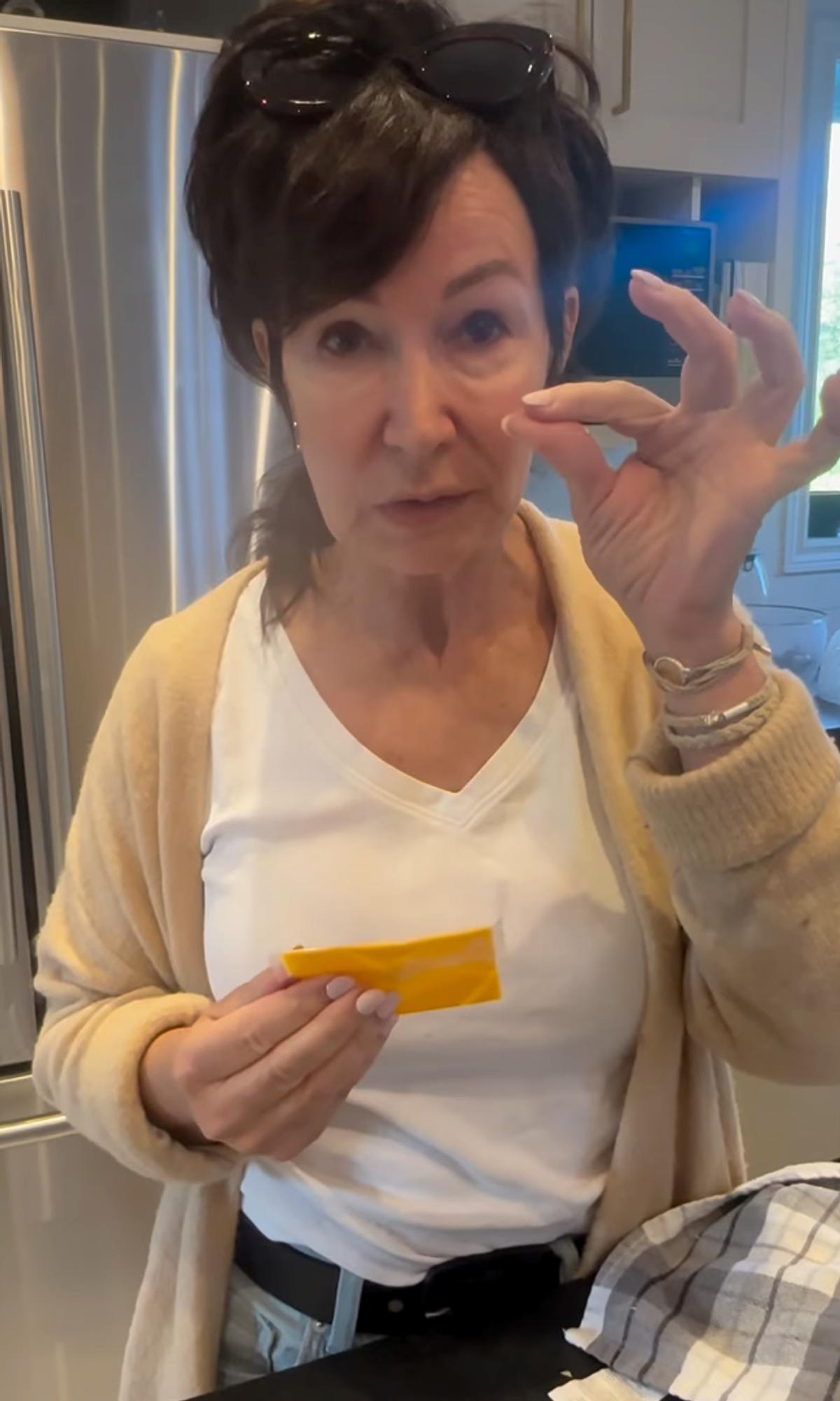 Josée Boudreault dénonce la réduflation des Singles de Kraft