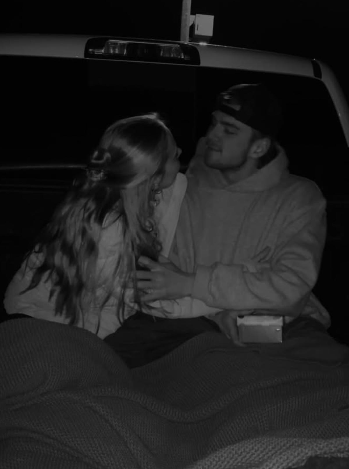 Coralie avec son nouveau chum