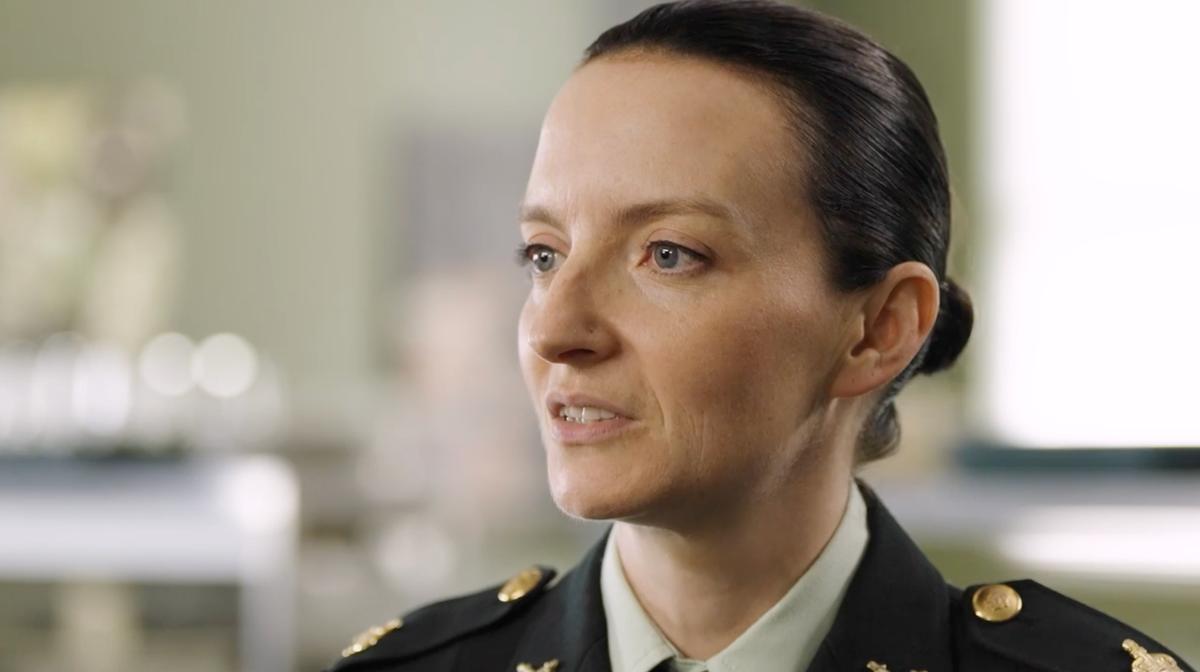 Larissa Corriveau dans Les Armes