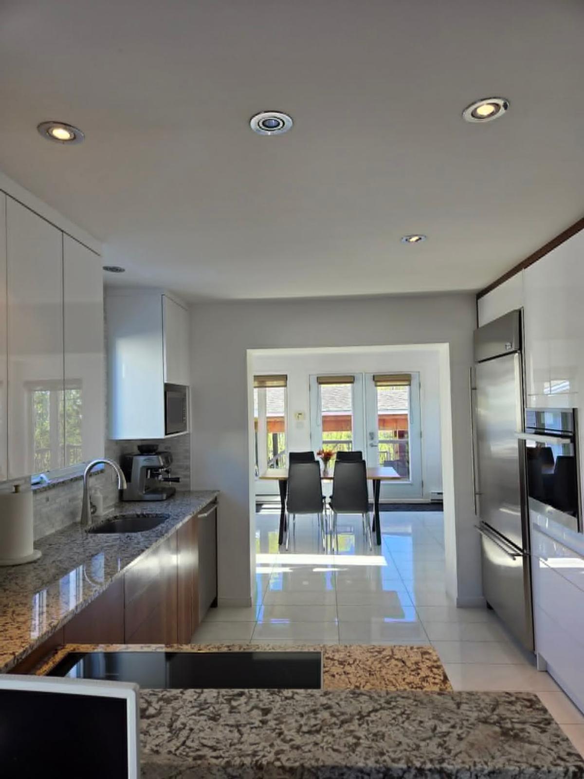 Intérieur lumineux et accueillant