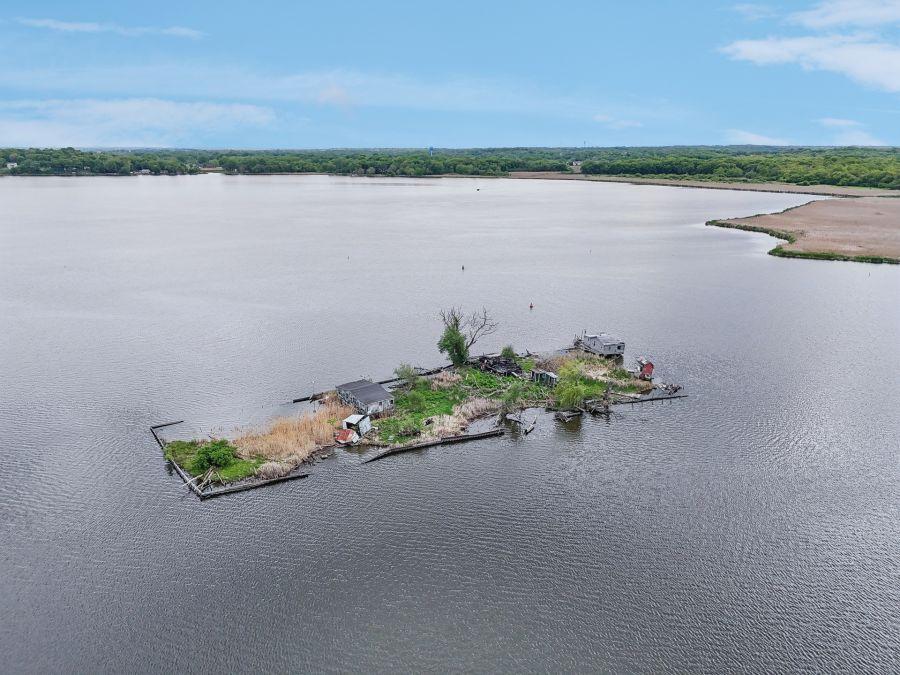 île à vendre