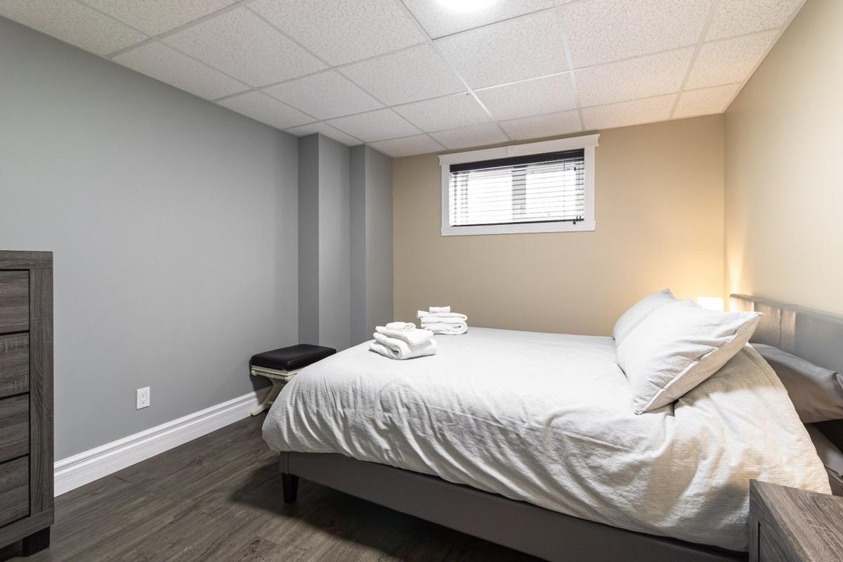 Chambre lumineuse du niveau inférieur