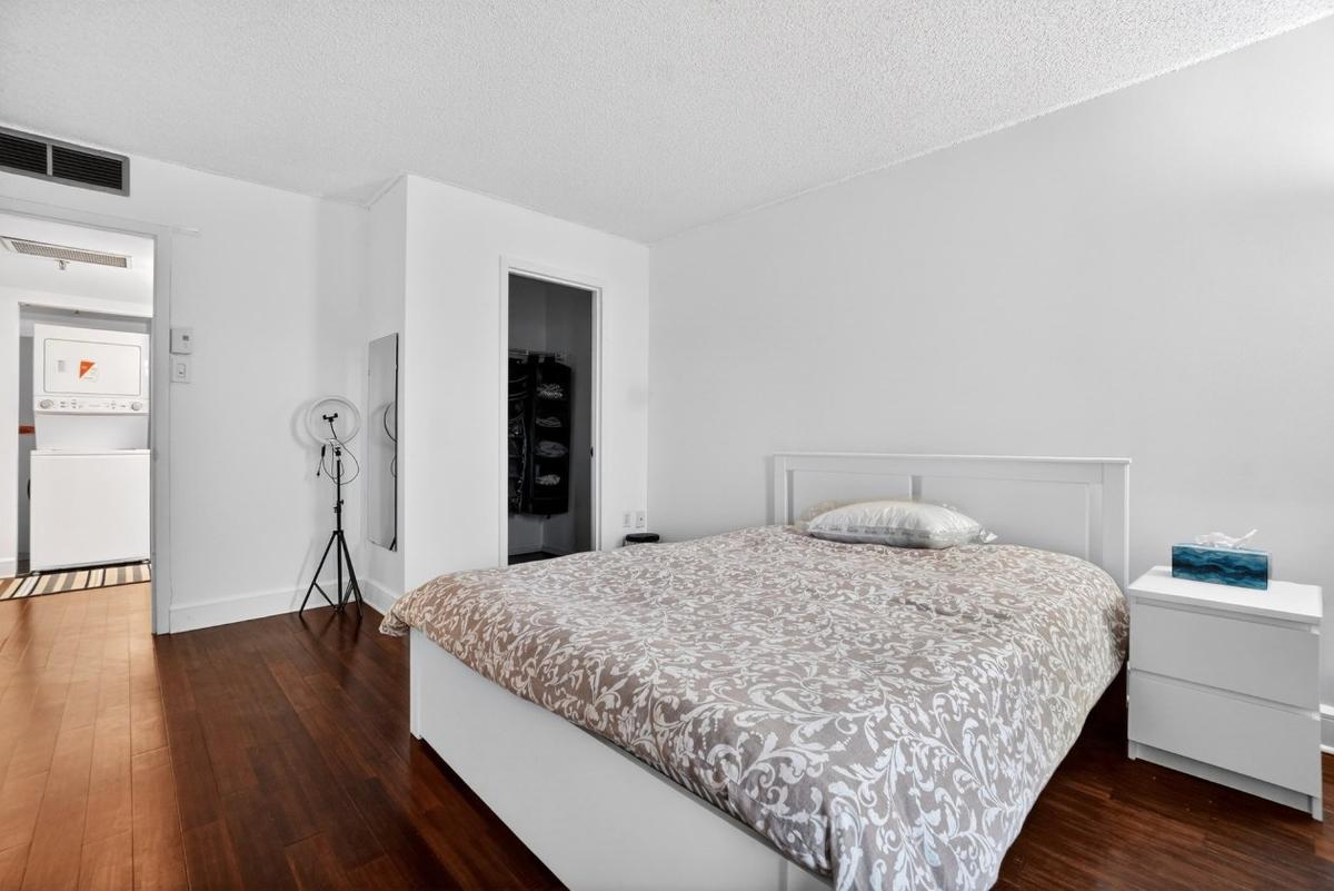 Autre angle de la chambre
