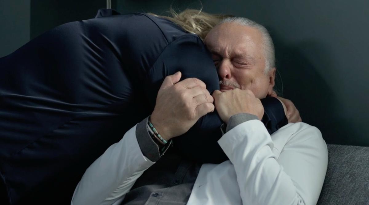 Geneviève Schmidt et Normand D'Amour dans STAT