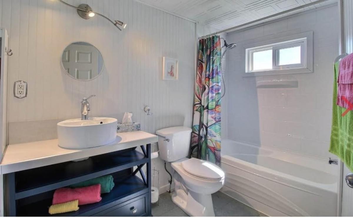 Intérieur chaleureux de la maison