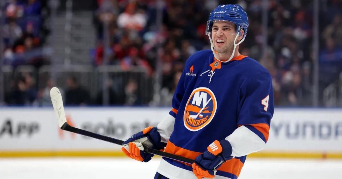 Tony DeAngelo-Islanders-Brad Penner-Imagn Images