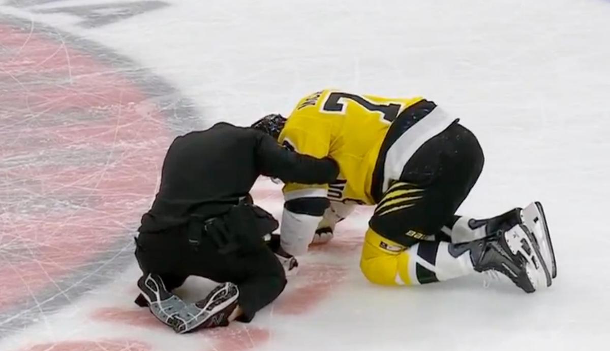 Charlie McAvoy 