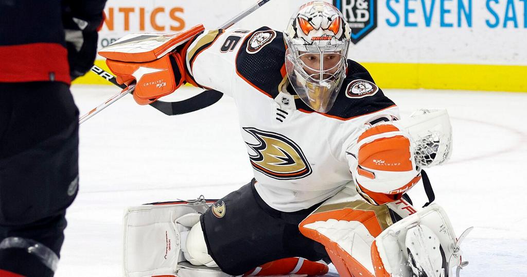 John Gibson. Karl B DeBlaker-AP
