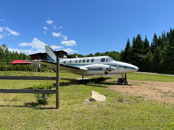 Avion Airbnb