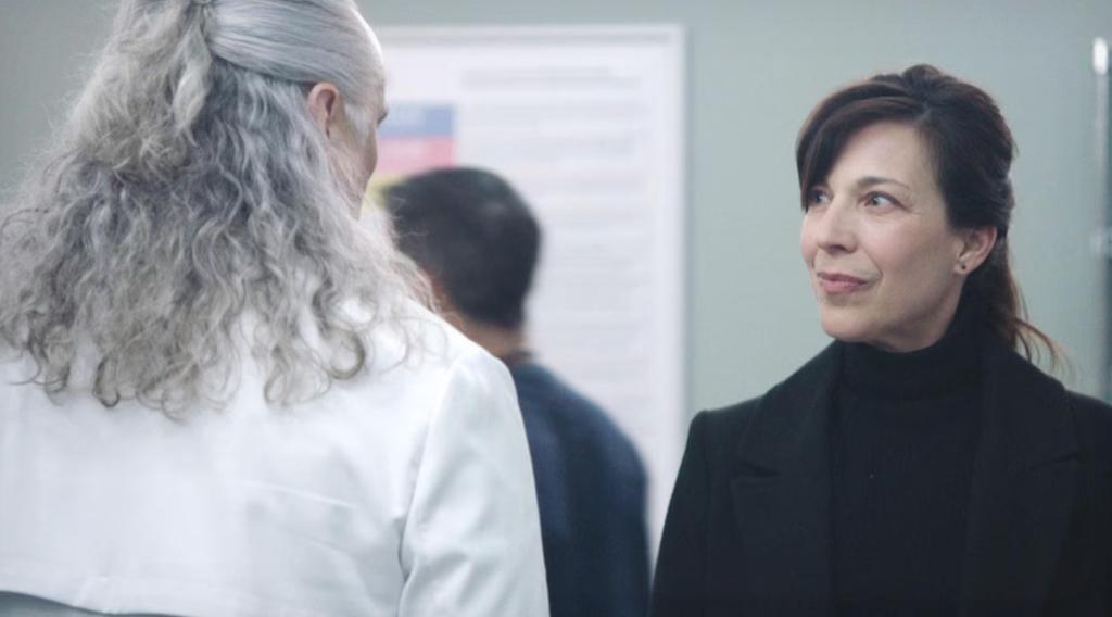 Evelyne de la Chenelière dans son rôle de Claudia Maltais dans STAT