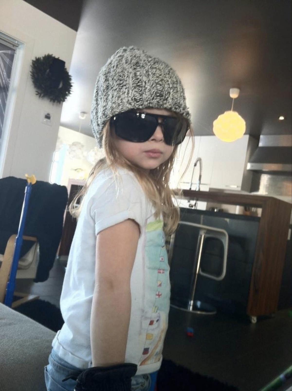 Mia Tinayre avec une tuque