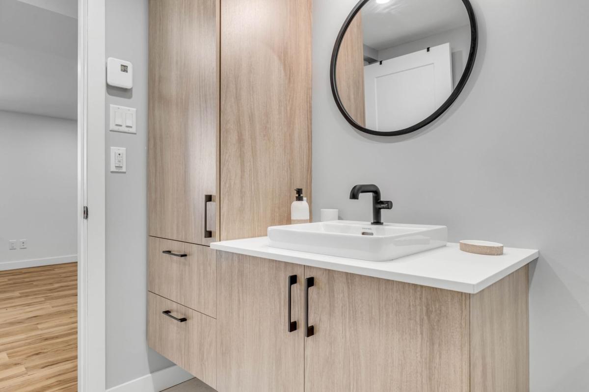 Détail de la salle de bain du sous-sol