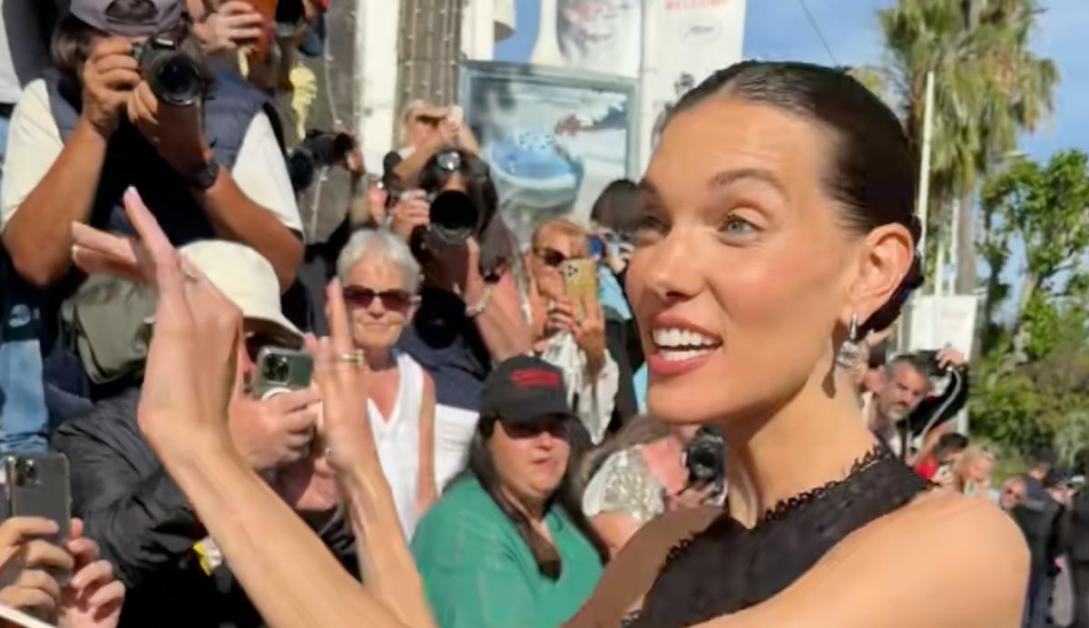 Charlotte Cardin à Cannes