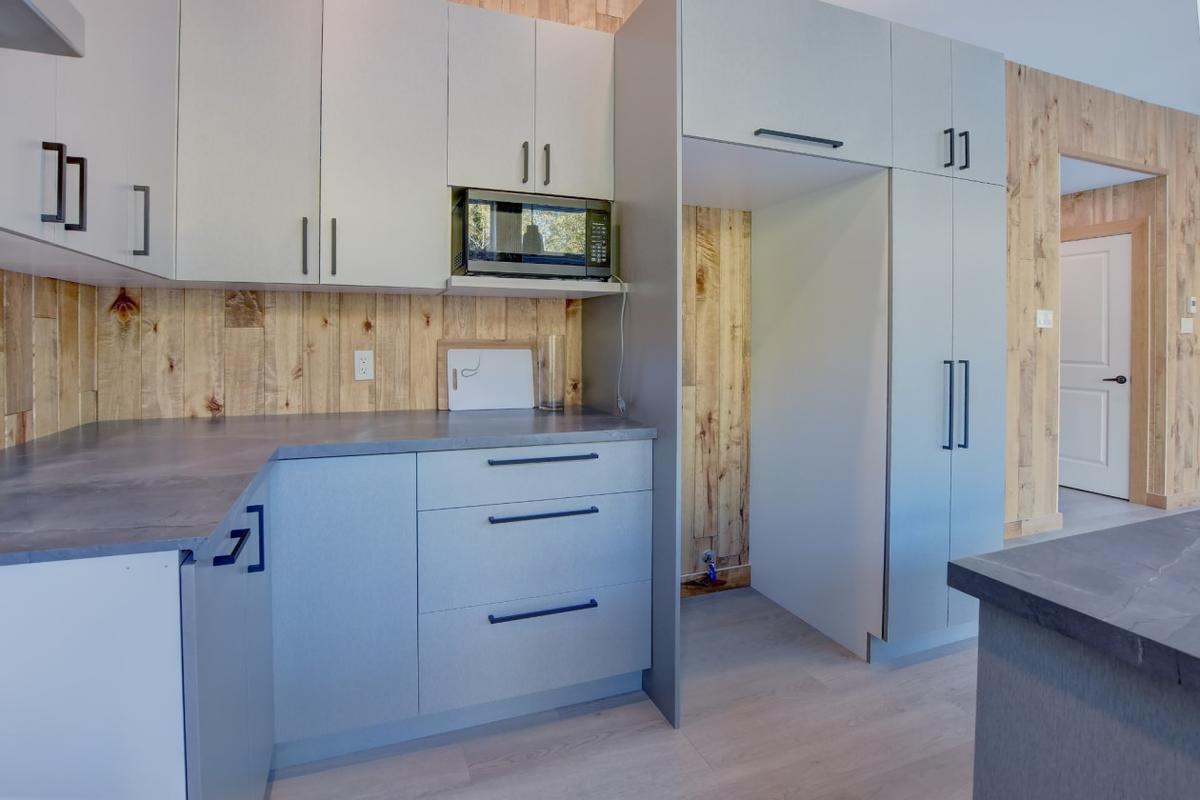 Espace boisé autour de la maison